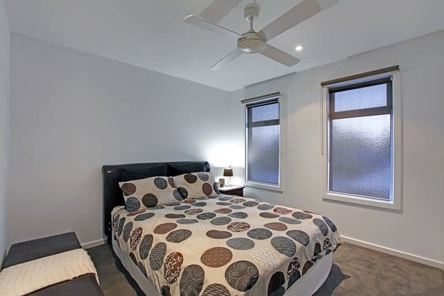 18 Marshall Drive, RESERVOIR VIC 3073, Reservoir - Thumbnail 8