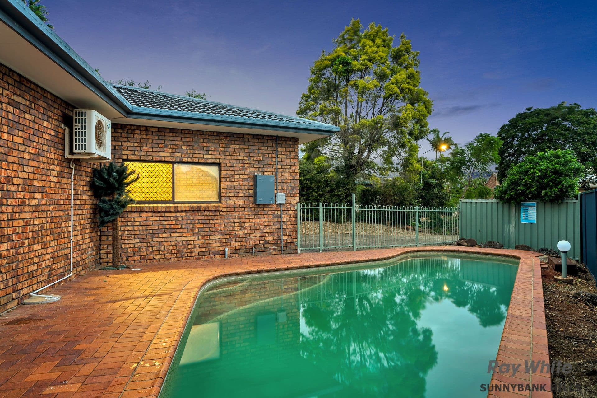 10 Dane Court, Eight Mile Plains QLD 4113, Eight Mile Plains - Thumbnail 3