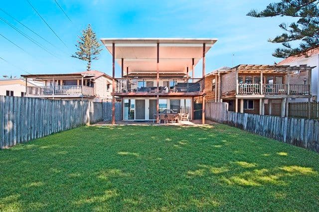 476 The Esplanade, PALM BEACH QLD 4221, Palm Beach - Thumbnail 3
