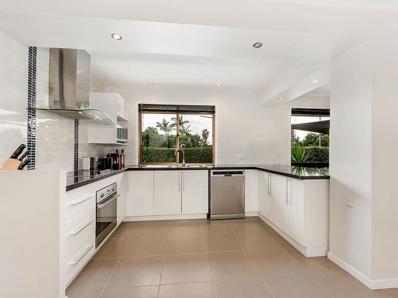 55 Marble Drive, Carrara QLD 4211, Carrara - Thumbnail 3