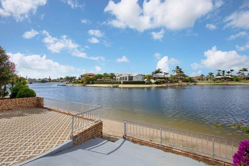 27 Weatherly Avenue, Mermaid Waters QLD 4218, Mermaid Waters - Thumbnail 8