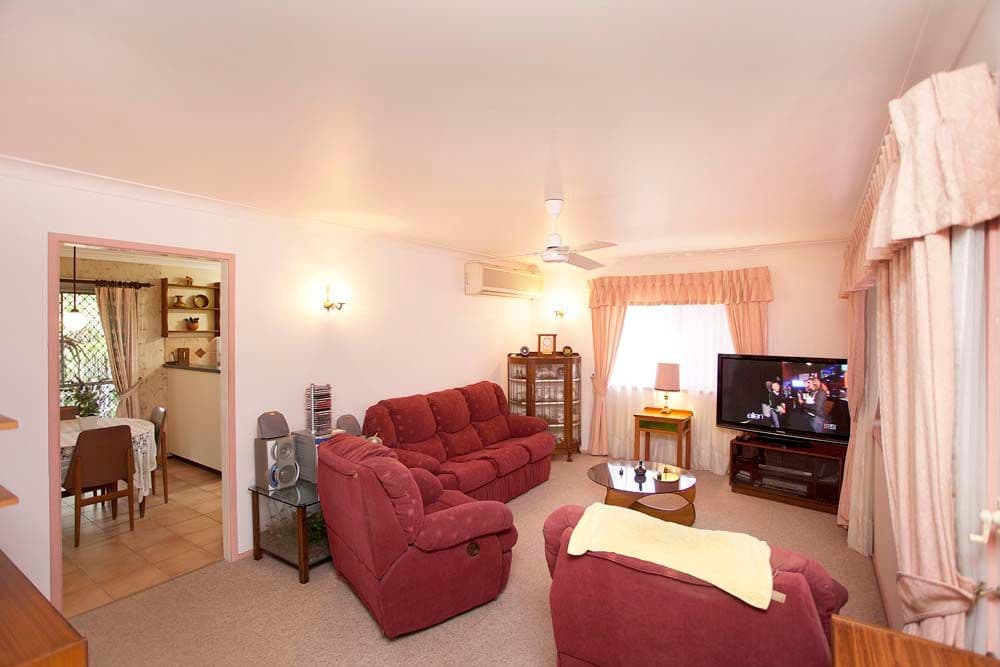 11 Nevern Street, MACGREGOR QLD 4109, Macgregor - Thumbnail 2