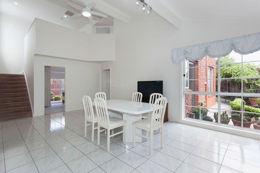 34 Galilee  Boulevard, MELTON WEST VIC 3337, Melton West - Thumbnail 4