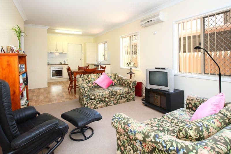 2 24 Thomas Street, CLONTARF QLD 4019, Clontarf - Thumbnail 3
