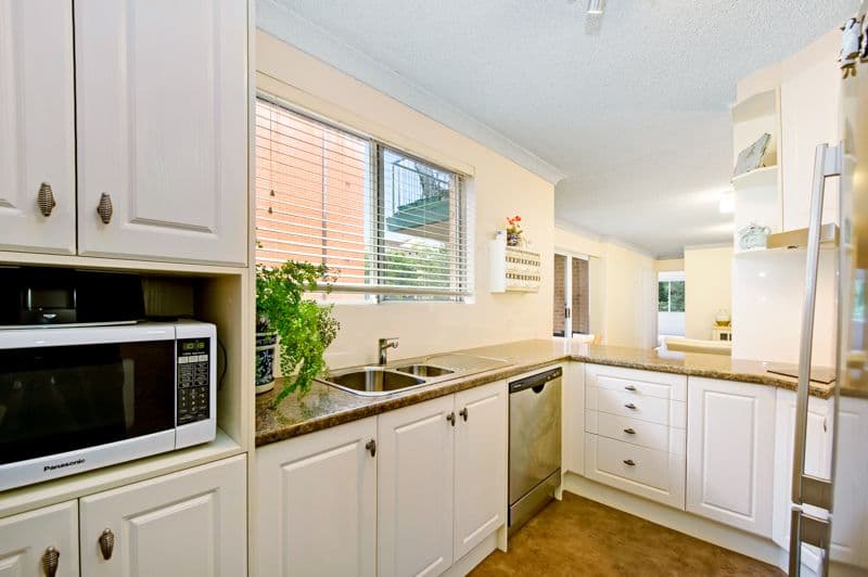 18 Linsley Street, GLADESVILLE NSW 2111, Gladesville - Thumbnail 3