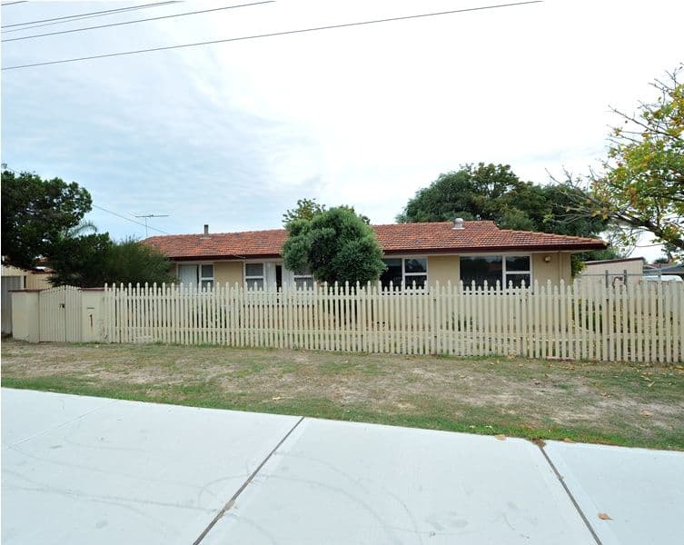 1 Pictor Court, ROCKINGHAM WA 6168, Rockingham - Thumbnail 4