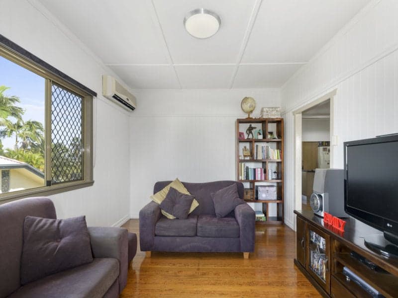 45 Alice Street, Silkstone - Thumbnail 5