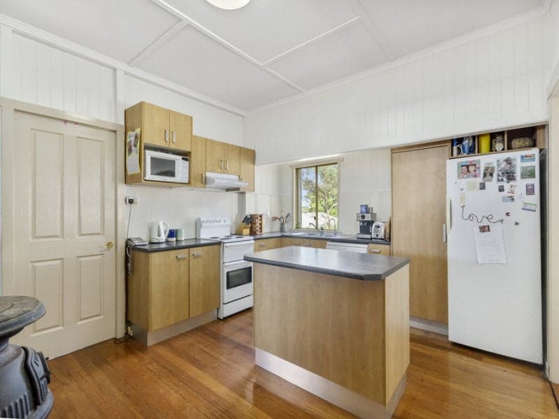45 Alice Street, Silkstone - Thumbnail 6