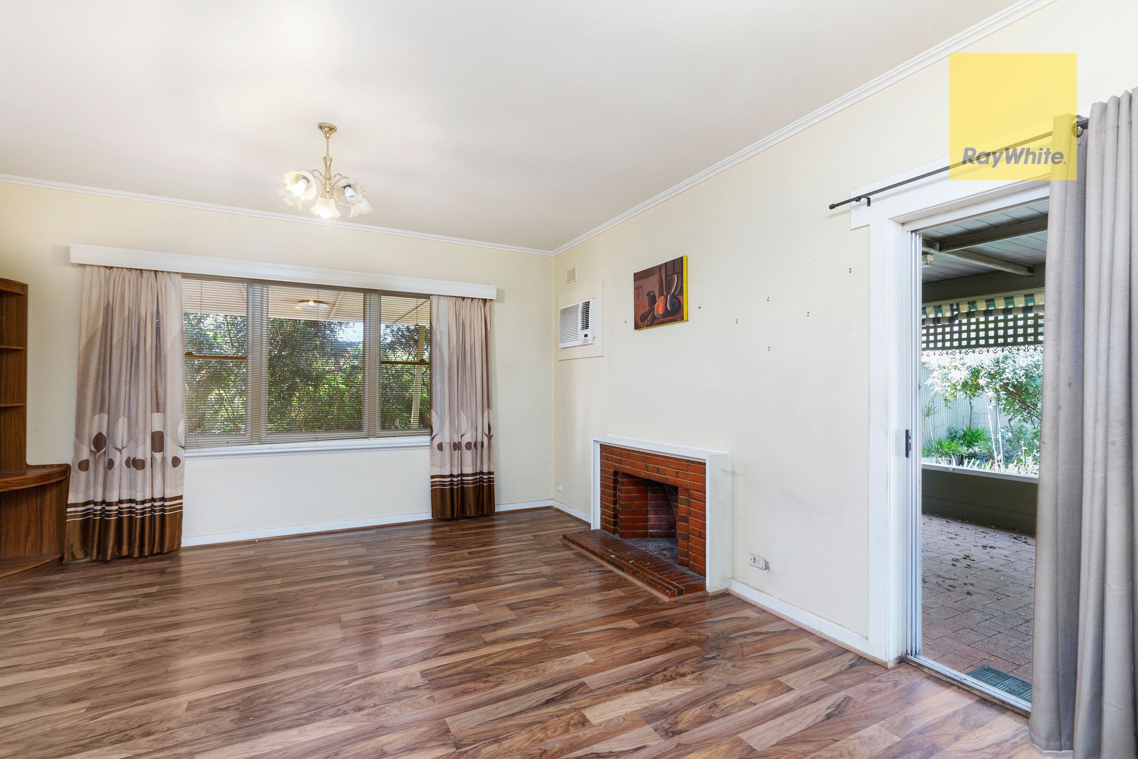 13 Simmons Crescent, Flinders Park SA 5025, Flinders Park - Thumbnail 5