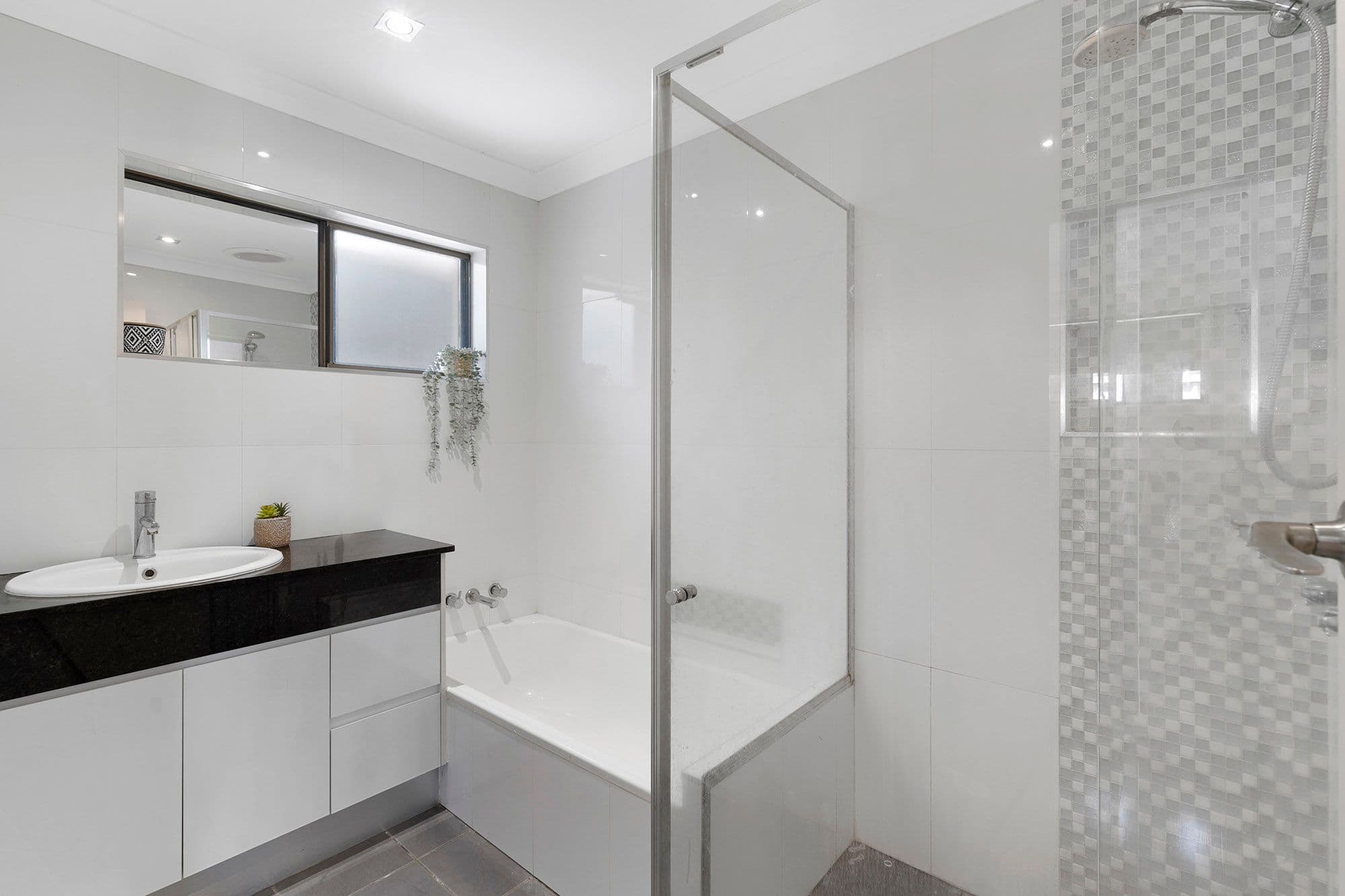 8 Oringa Street, Shailer Park QLD 4128, Shailer Park - Thumbnail 8
