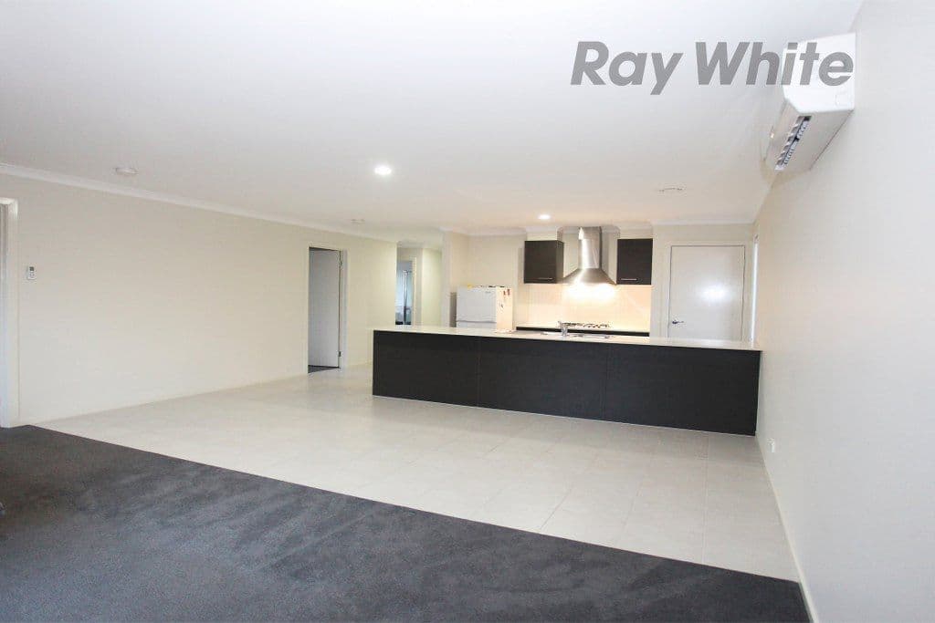 19 Rona Road, POINT COOK VIC 3030, Point Cook - Thumbnail 8