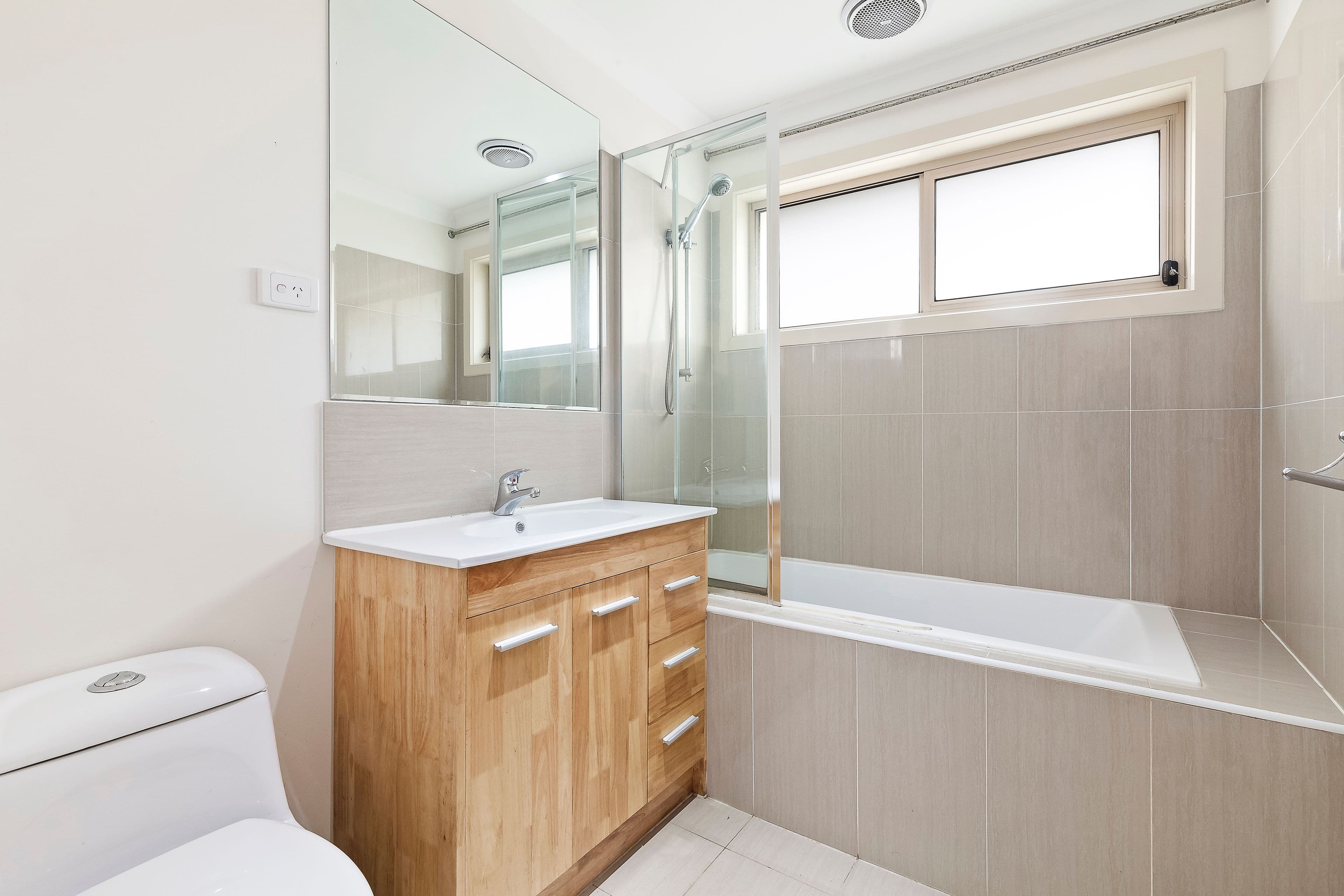 24 Adrian Street, Chadstone VIC 3148, Chadstone - Thumbnail 7