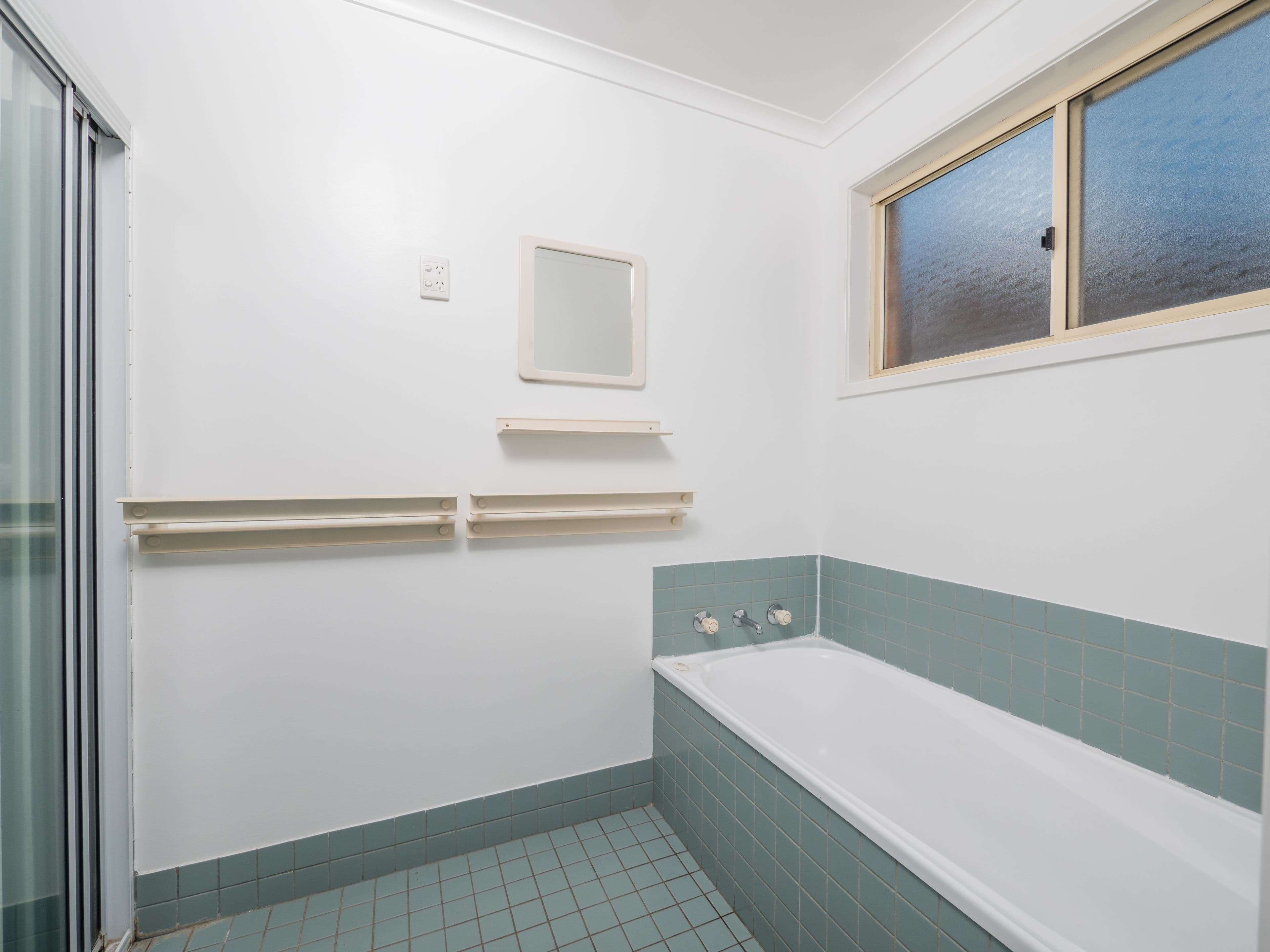10 Hunt Avenue, Armidale - Thumbnail 4