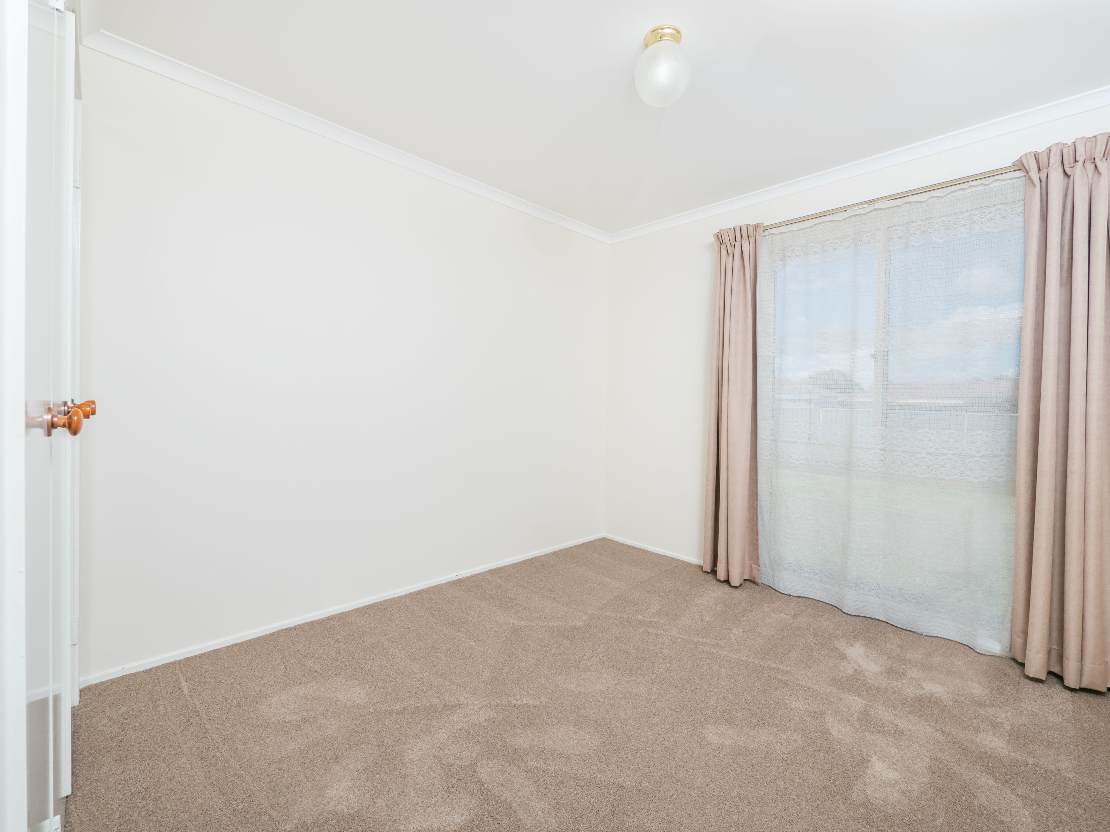 10 Hunt Avenue, Armidale - Thumbnail 6