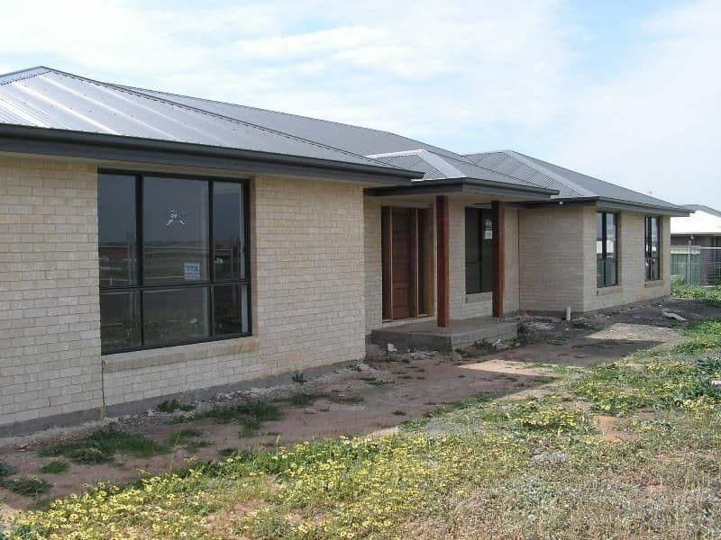 20 Holmwood Drive, DUBBO NSW 2830, Dubbo - Image 1