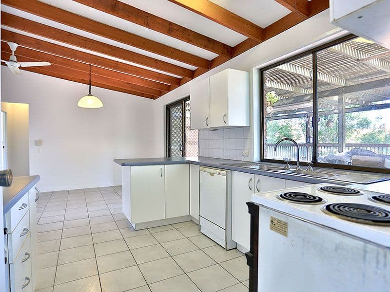 876 Rode Road, McDowall QLD 4053, McDowall - Thumbnail 2