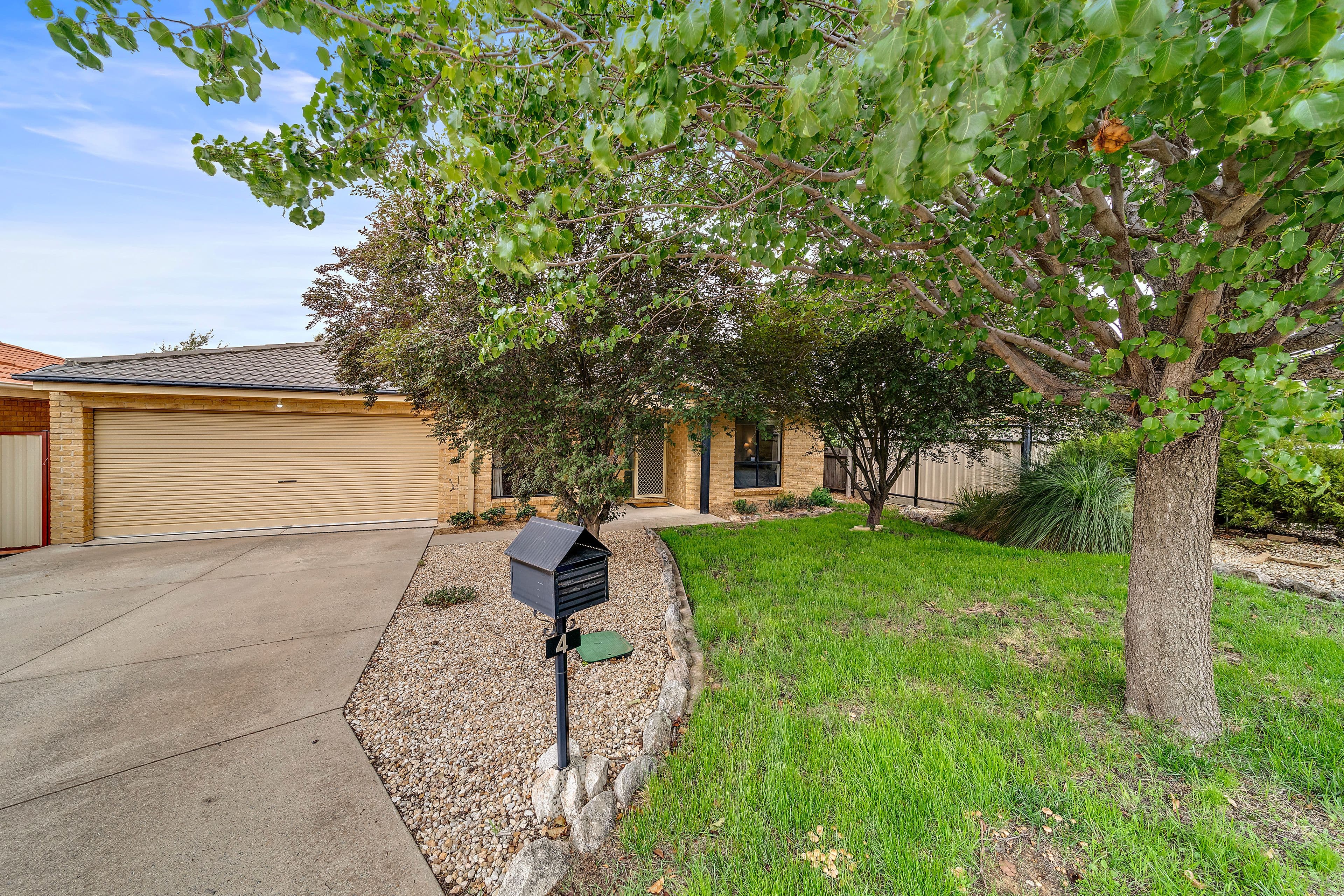 4 Edgley Place, Dunlop ACT 2615, Dunlop - Image 1