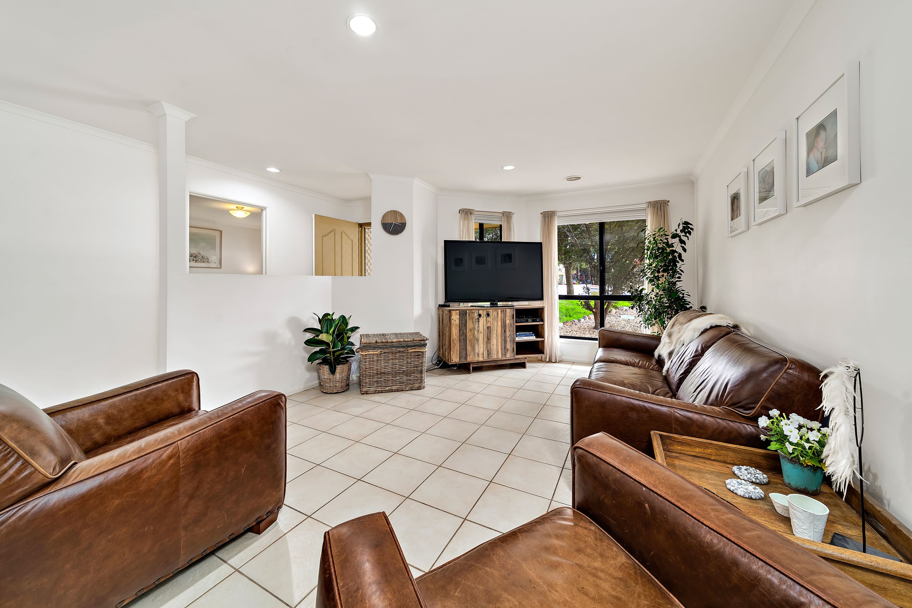 4 Edgley Place, Dunlop ACT 2615, Dunlop - Thumbnail 3