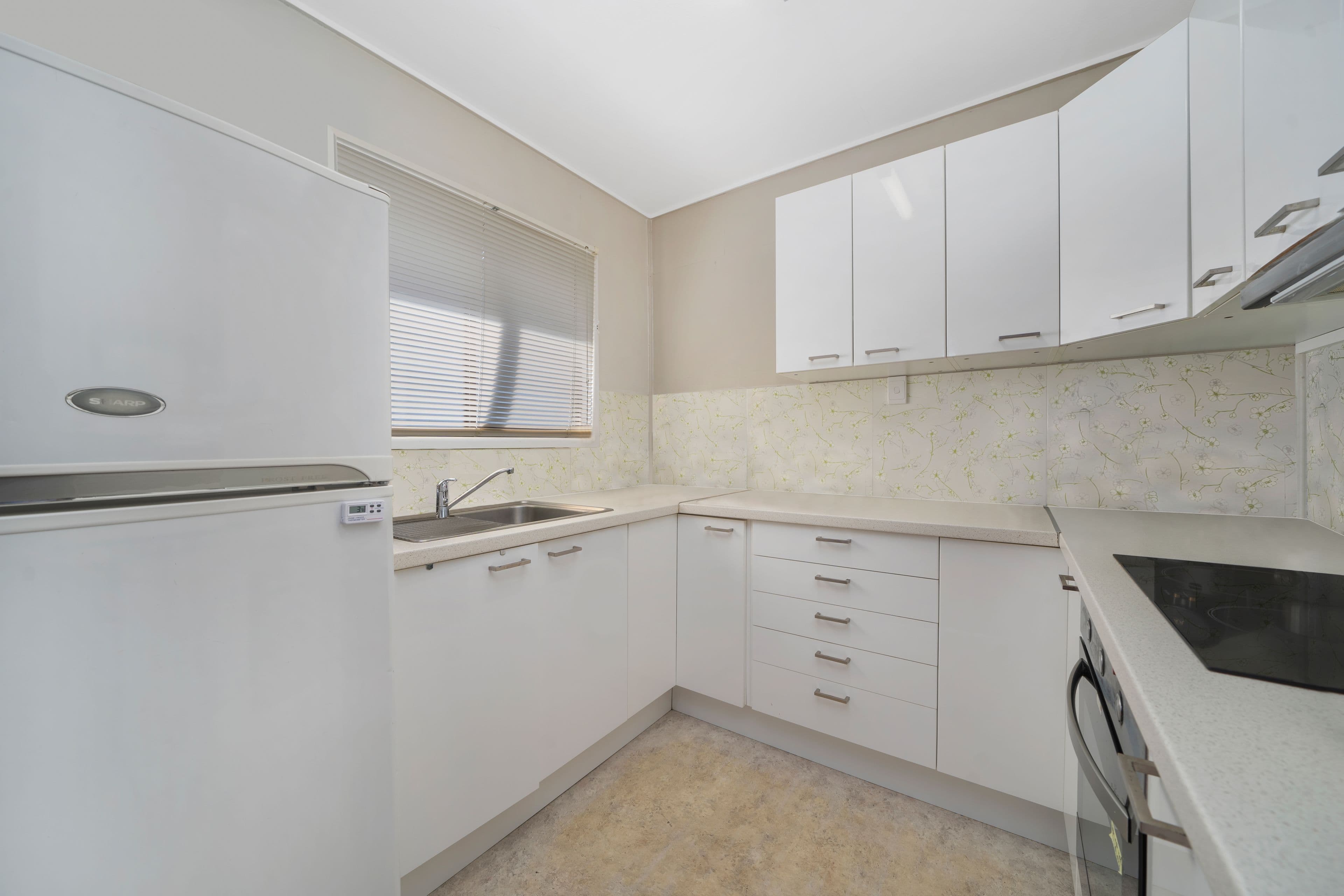 12a Tilley Street, Redcliffe QLD 4020, Redcliffe - Thumbnail 3