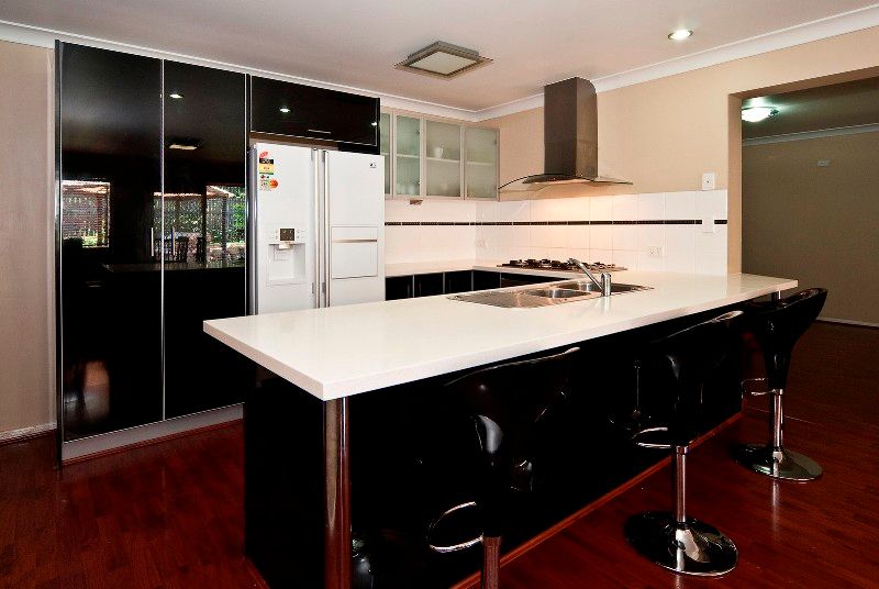 102 Highbury Drive, REDBANK PLAINS QLD 4301, Redbank Plains - Thumbnail 3