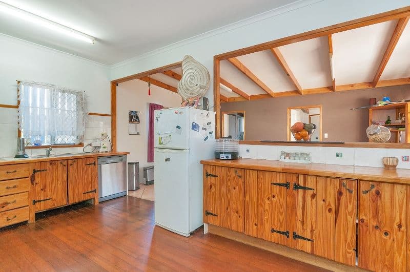 25 Grenville Street, BASIN POCKET QLD 4305, Basin Pocket - Thumbnail 2