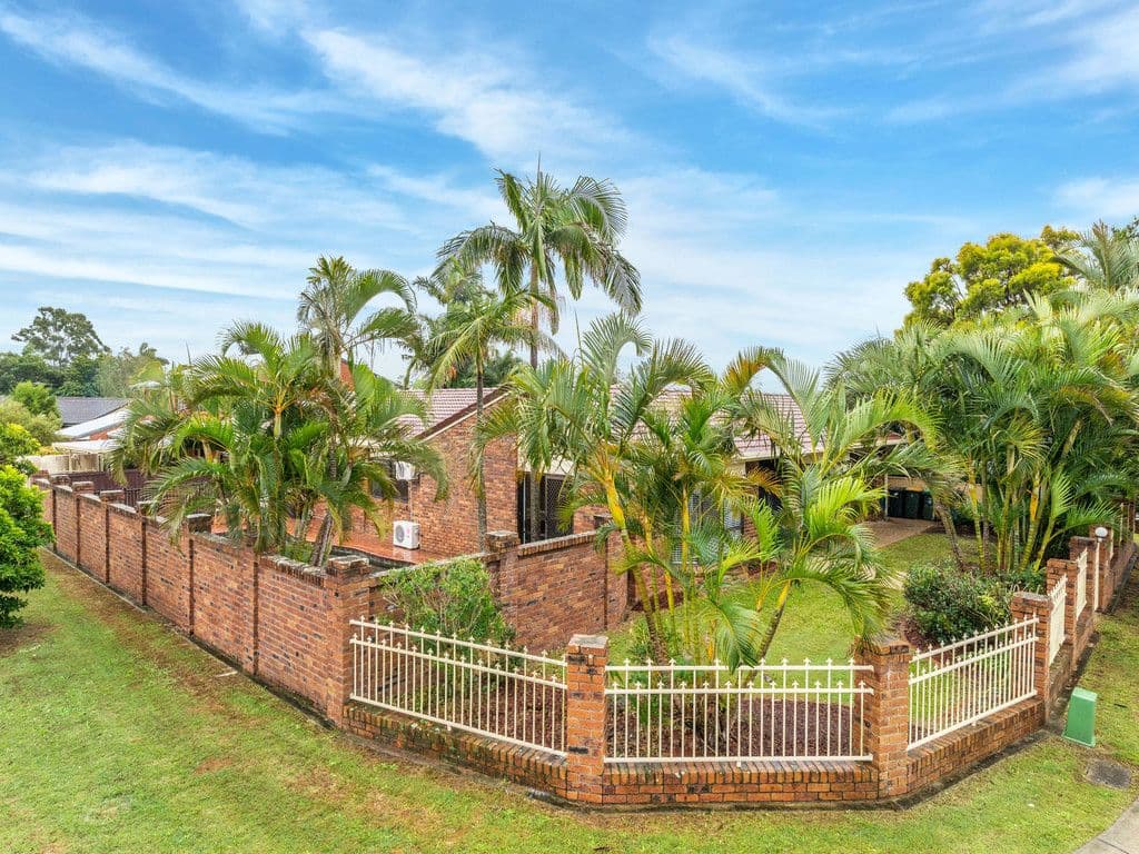34 Briarwood Street, Carindale QLD 4152, Carindale - Thumbnail 2