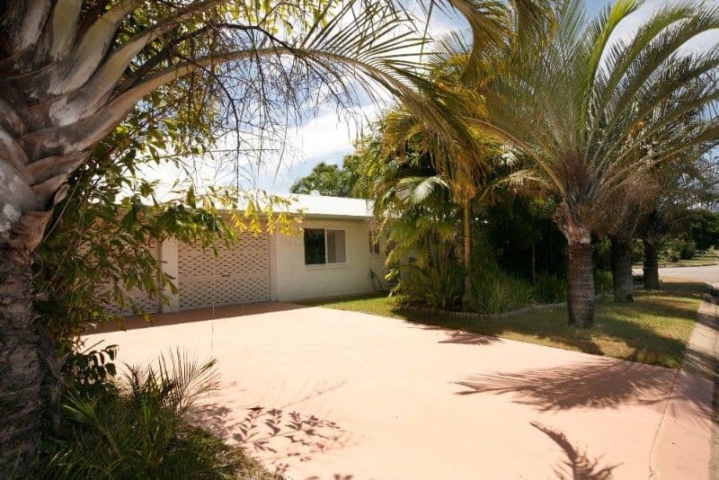 1 Sandalan Court, BUSHLAND BEACH QLD 4818, Bushland Beach - Image 1