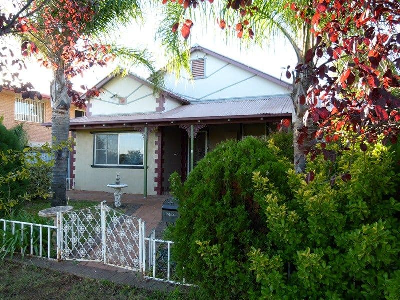 12 Renfree Street, FORBES NSW 2871, Forbes - Image 1