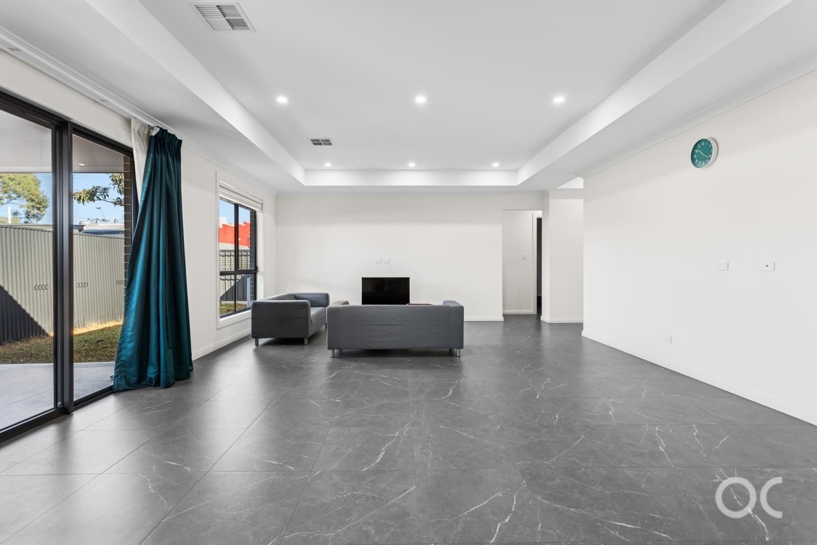 6 Rudolph Avenue, Findon - Thumbnail 7