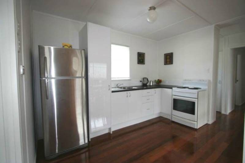 72 Whites Road, MANLY WEST QLD 4179, Manly - Thumbnail 4