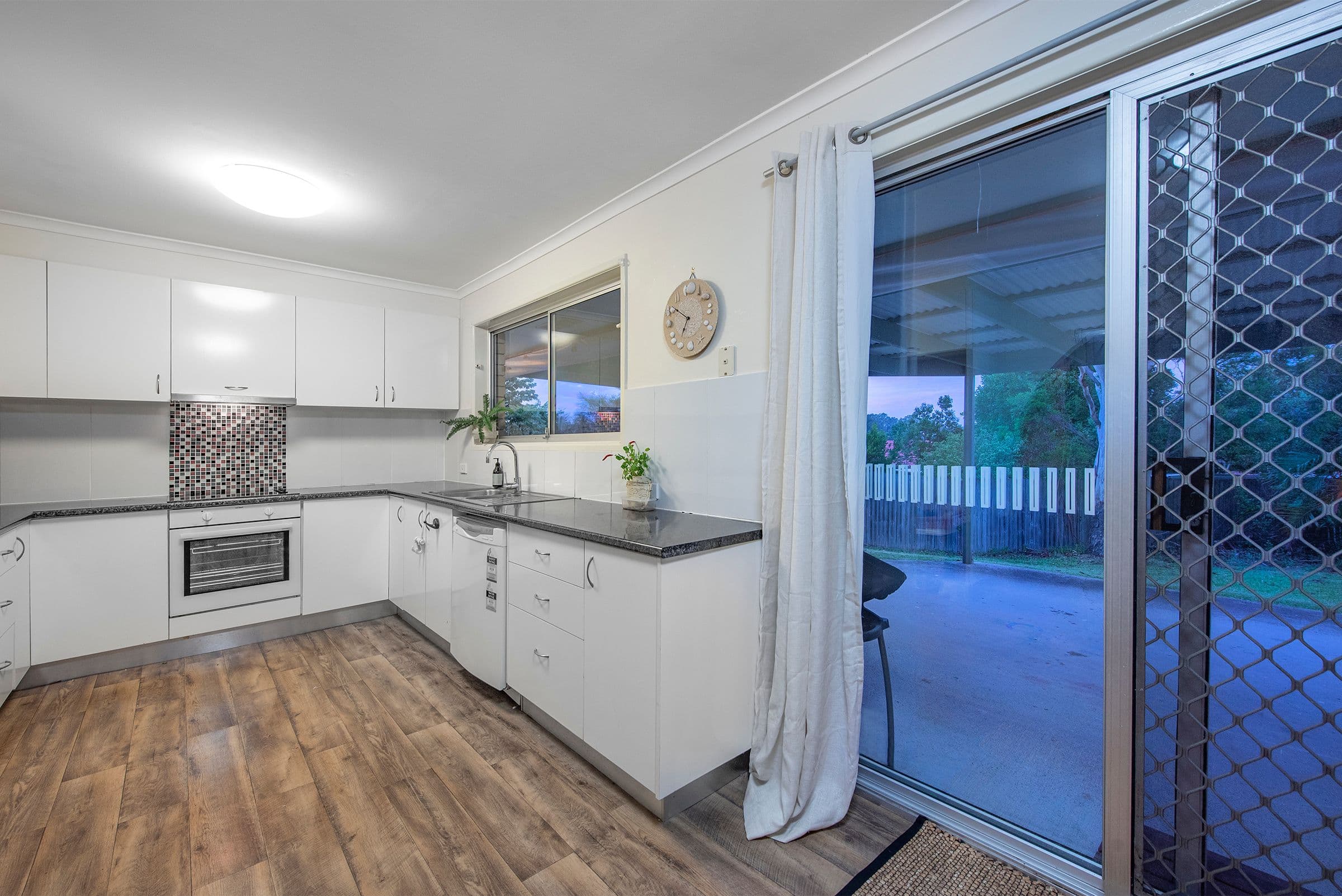 4 Uralla Crescent, Rochedale South QLD 4123, Rochedale South - Thumbnail 5