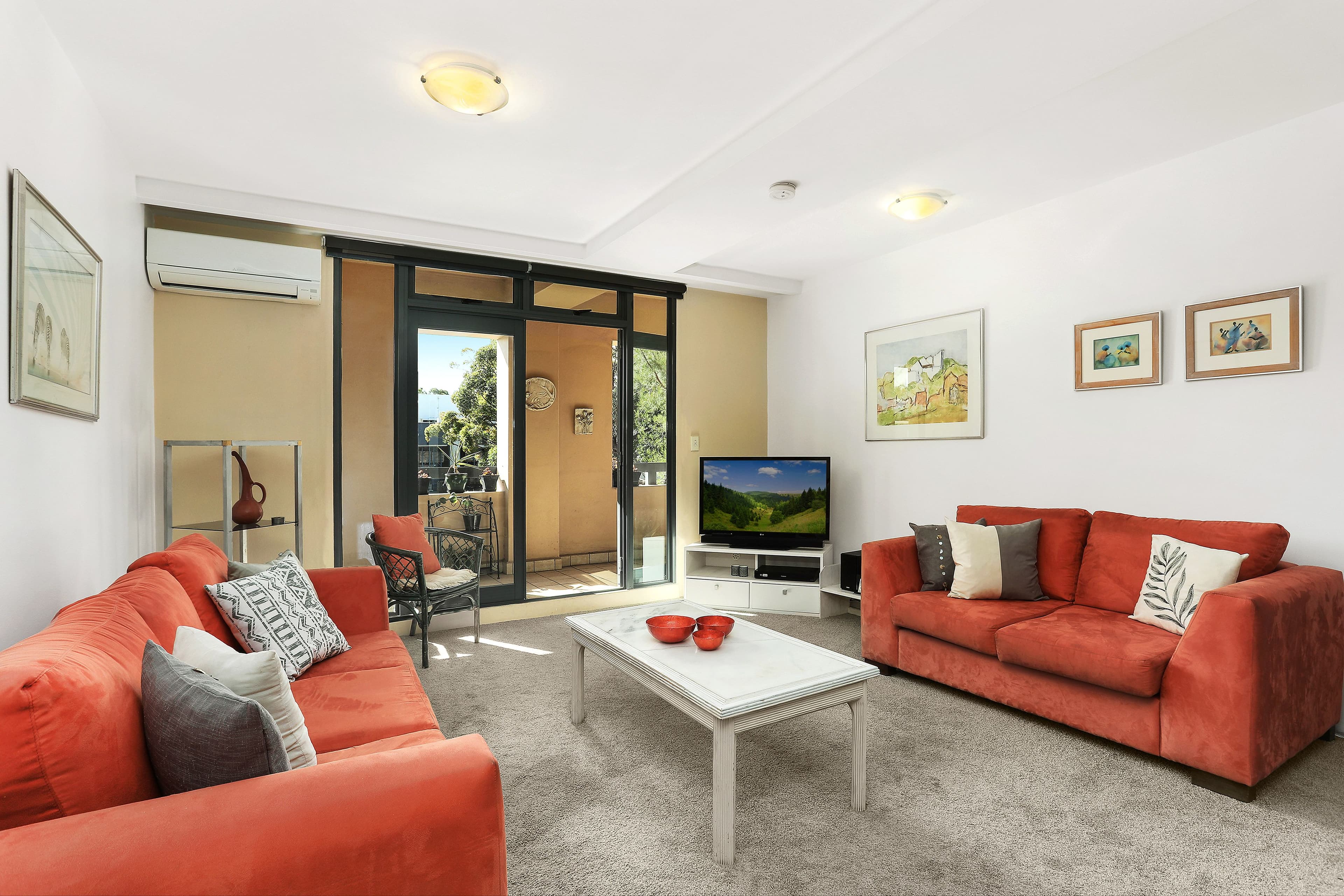 2 Daniel Street, Botany NSW 2019, Botany - Thumbnail 2
