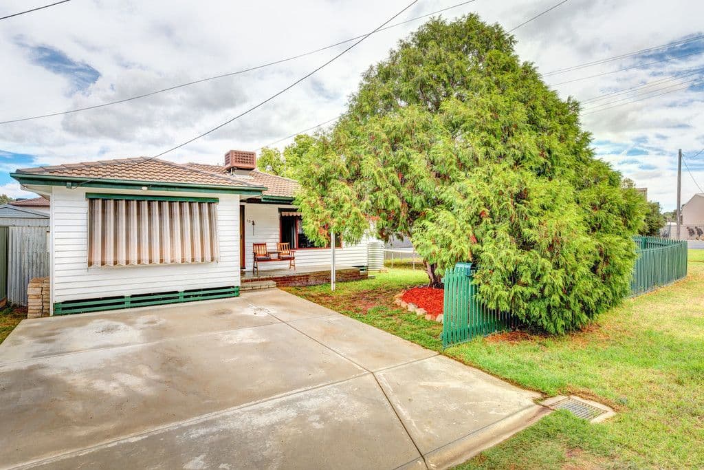 33 Green Street, Long Gully VIC 3550, Long Gully - Thumbnail 8
