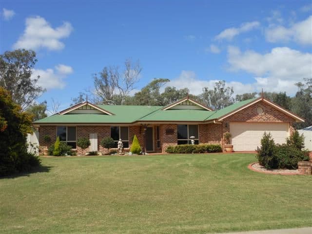 66 Westfield Drive, WESTBROOK QLD 4350, Westbrook - Image 1