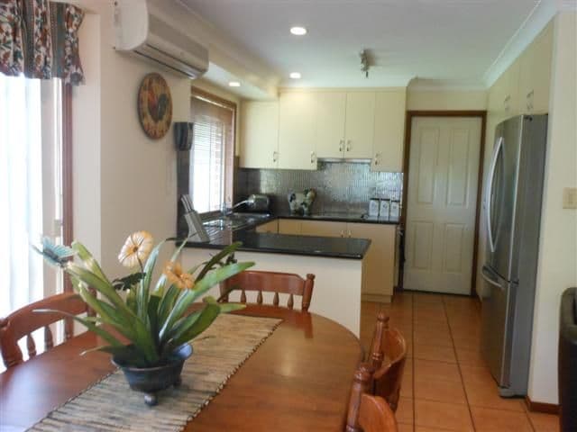 66 Westfield Drive, WESTBROOK QLD 4350, Westbrook - Thumbnail 3