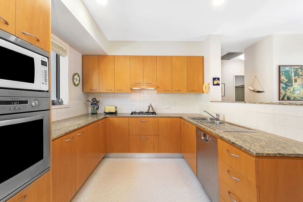 1 Leura Crescent, Turramurra NSW 2074, Turramurra - Thumbnail 3