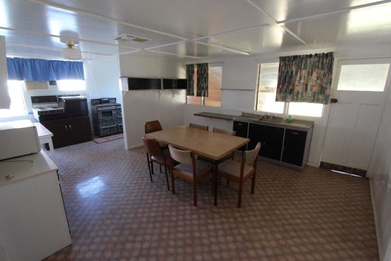 58 Parry Street, Charleville QLD 4470, Charleville - Thumbnail 2