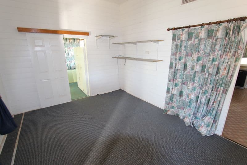 58 Parry Street, Charleville QLD 4470, Charleville - Thumbnail 3