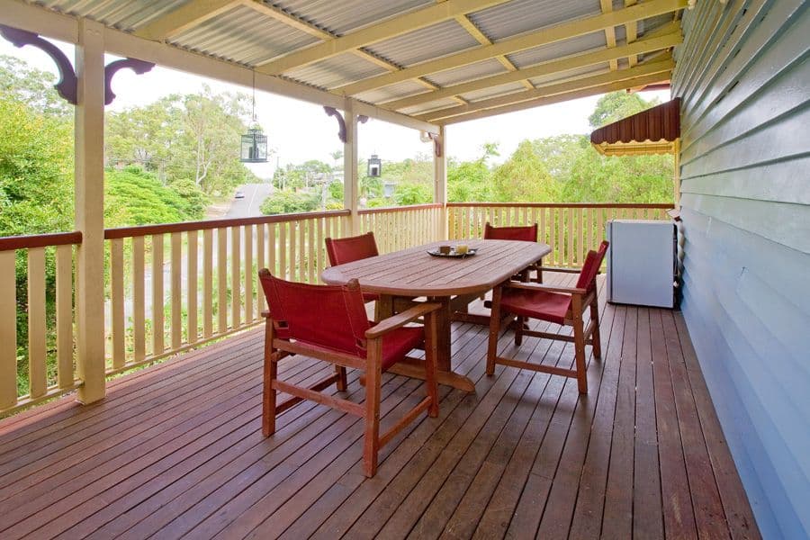 48 Waratah Avenue, HOLLAND PARK WEST QLD 4121, Holland Park West - Thumbnail 5