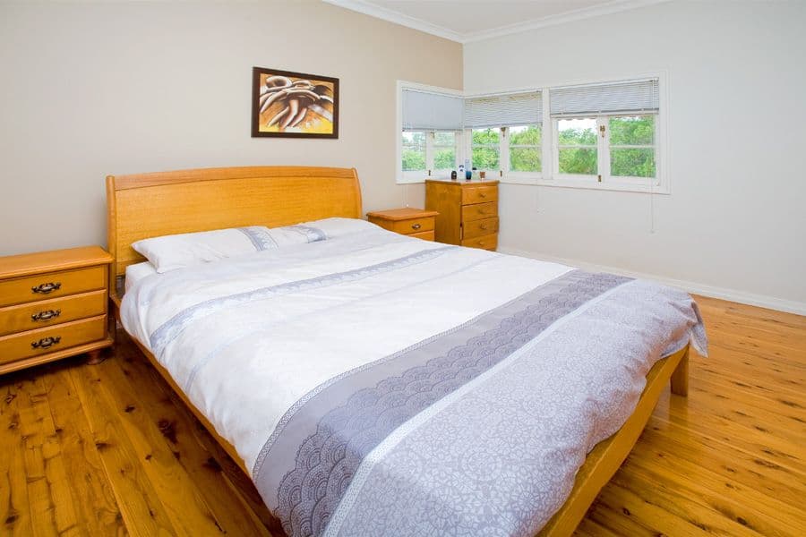 48 Waratah Avenue, HOLLAND PARK WEST QLD 4121, Holland Park West - Thumbnail 7