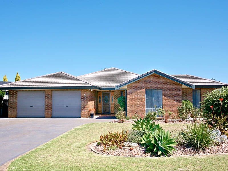 7 Emma Court, MCCRACKEN SA 5211, McCracken - Image 1