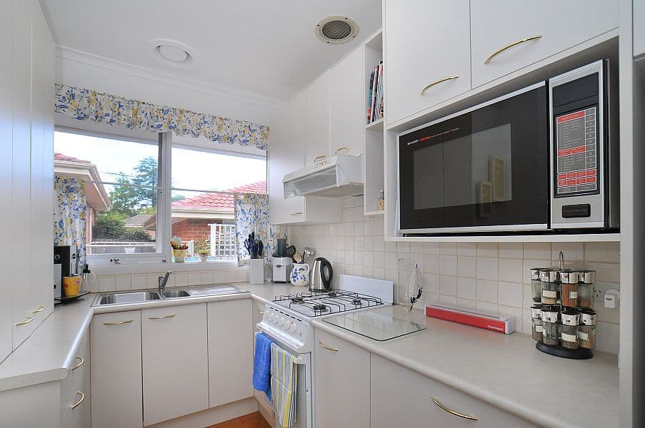 6 East India Avenue, NUNAWADING VIC 3131, Nunawading - Thumbnail 4