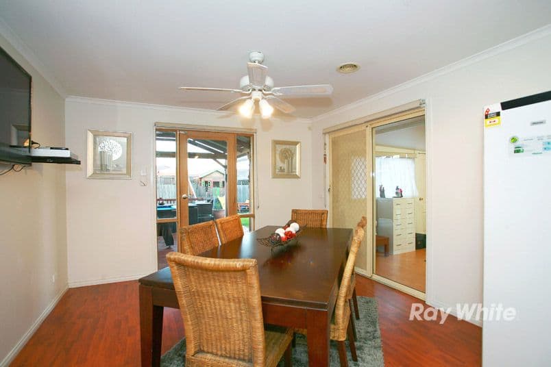 12 Bates Street, CRANBOURNE WEST VIC 3977, Cranbourne West - Thumbnail 7