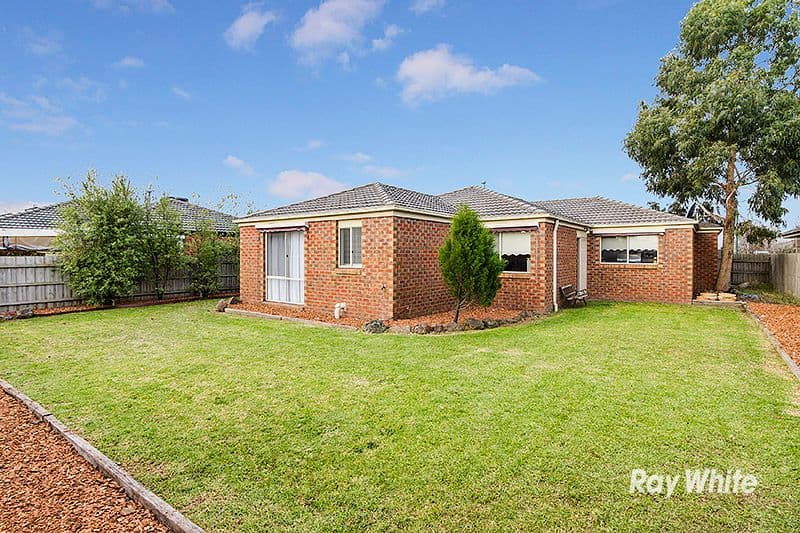13 Fernisky Drive, Cranbourne East VIC 3977, Cranbourne East - Thumbnail 7