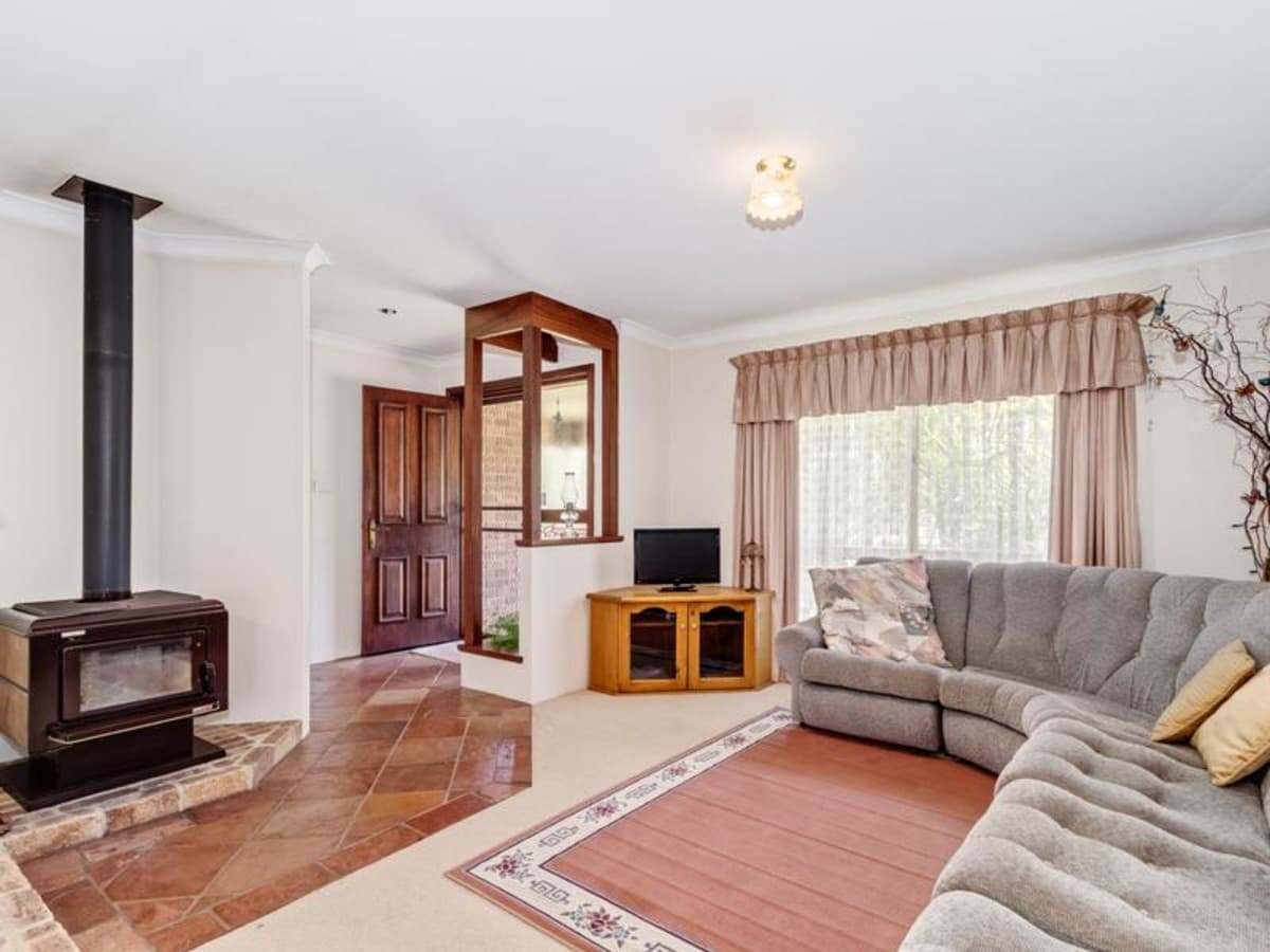 27 Kalgaritch Avenue, WEST BUSSELTON, West Busselton - Thumbnail 8