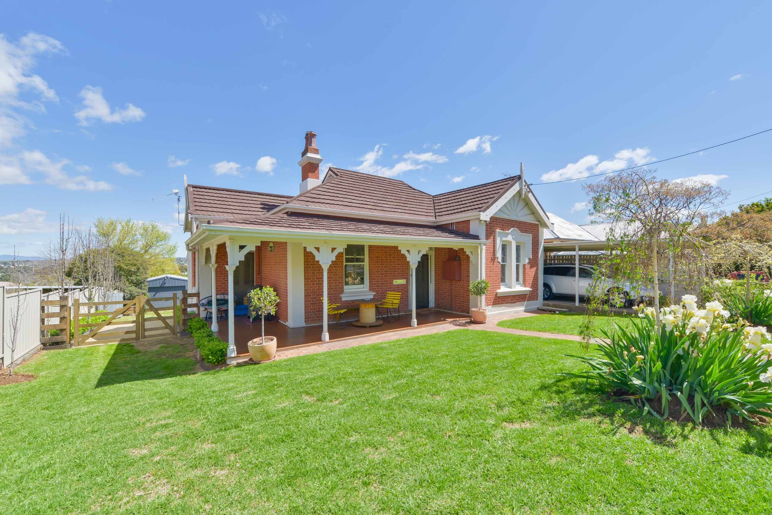 161 Carthage Street, Tamworth NSW 2340, Tamworth - Thumbnail 2