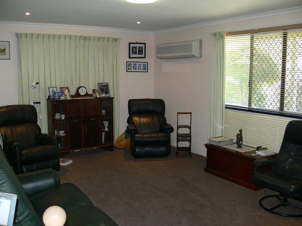 16 Adelaide Street, Esk QLD 4312, Esk - Thumbnail 4
