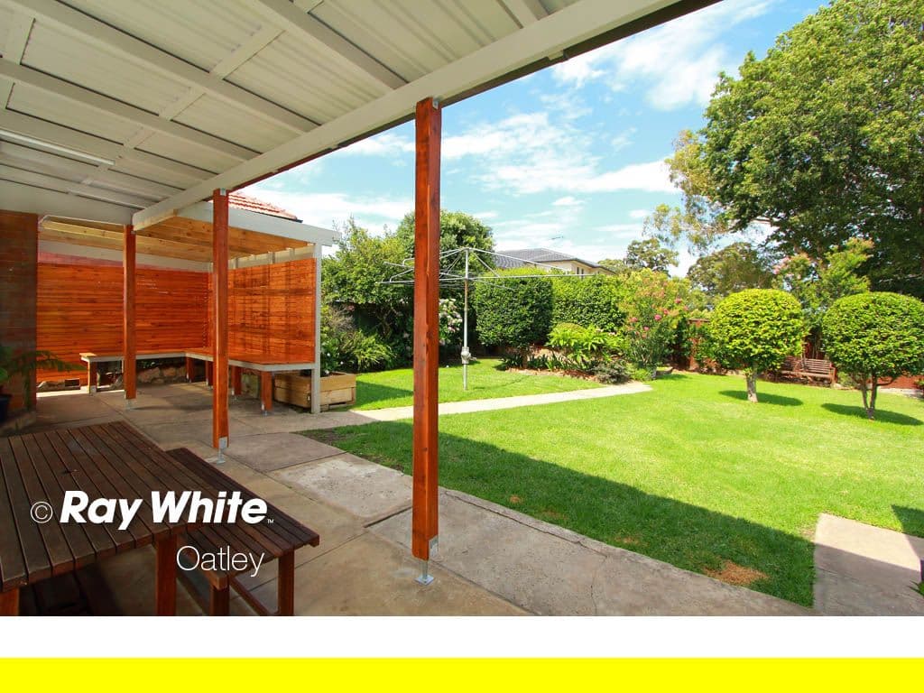 32 Rosa Street, OATLEY NSW 2223, Oatley - Thumbnail 2