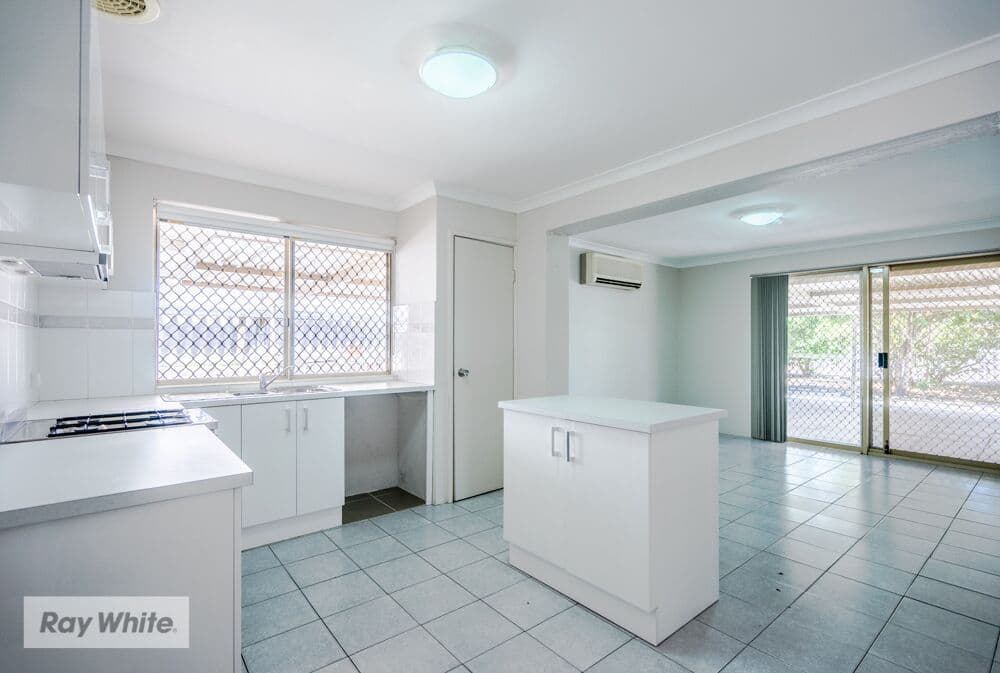 4 Japonica Heights, Mirrabooka WA 6061, Mirrabooka - Thumbnail 4