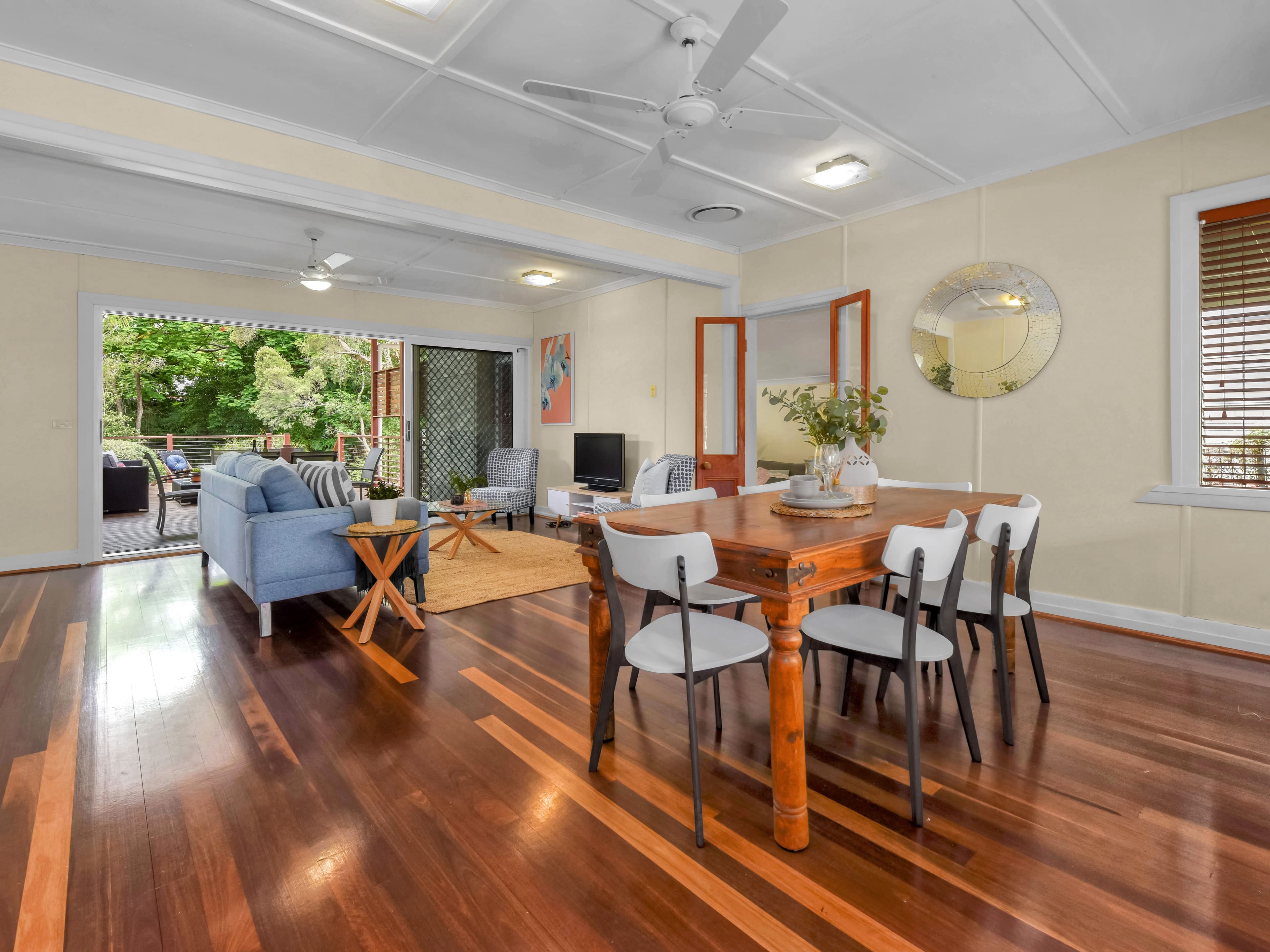 15 Greenlanes Road, Ashgrove QLD 4060, Ashgrove - Thumbnail 2